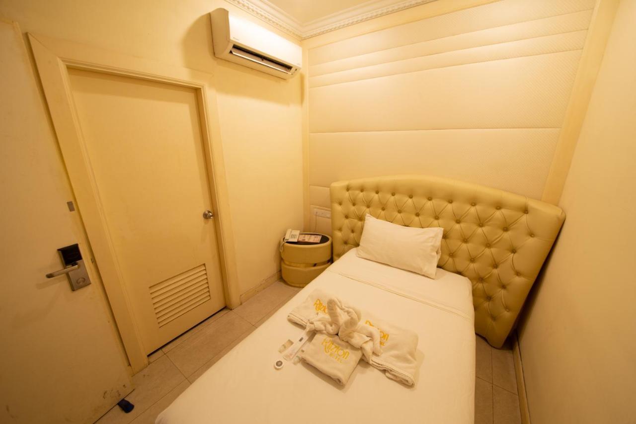 Ritzton Hotel Johor Bahru Dış mekan fotoğraf