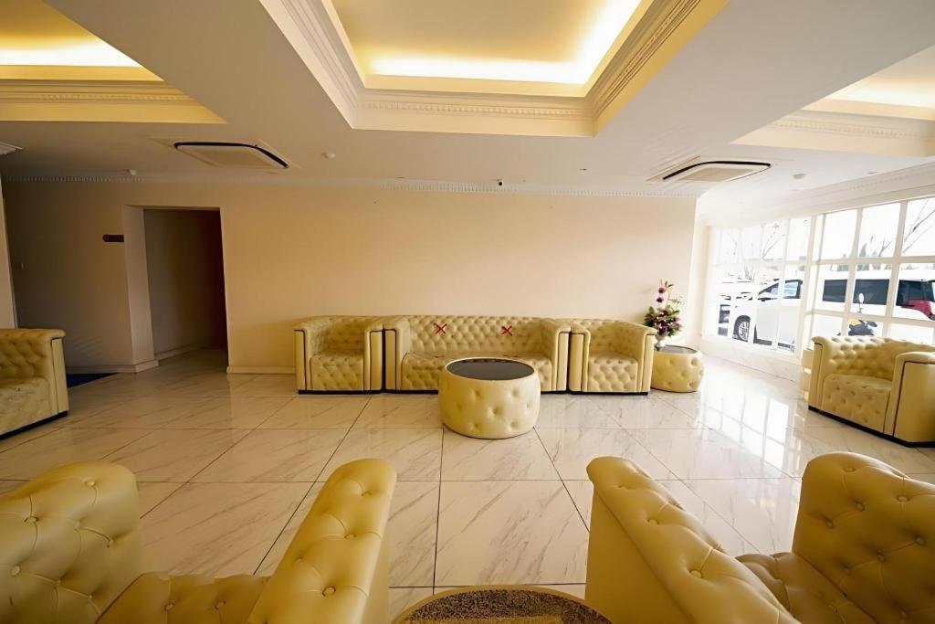 Ritzton Hotel Johor Bahru Dış mekan fotoğraf
